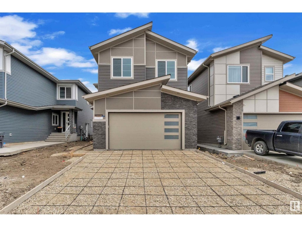 404 Pine Pt, Leduc