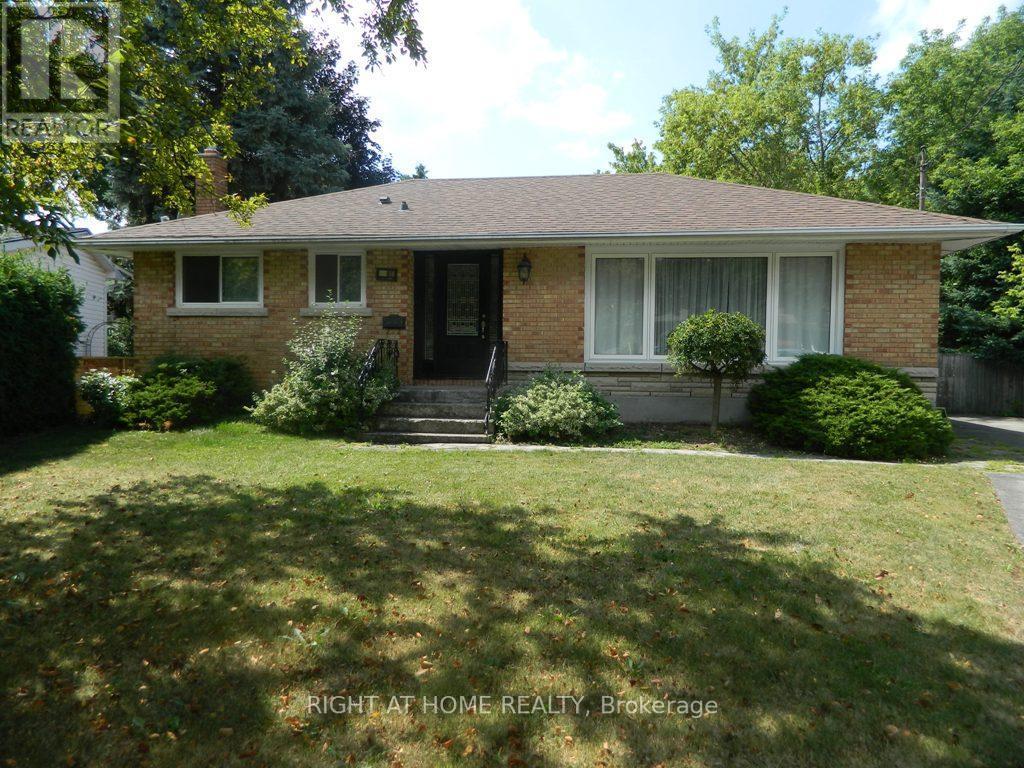 3261 Prior Crescent, Niagara Falls (casey)