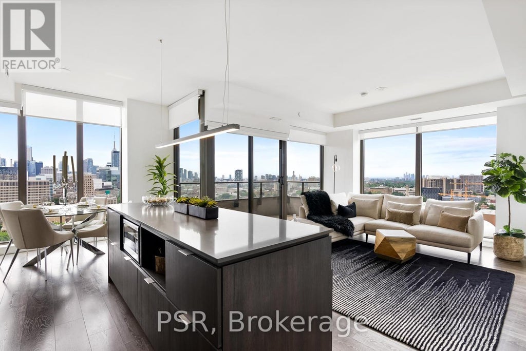 1206 - 2 St Thomas Street, Toronto (bay Street Corridor)