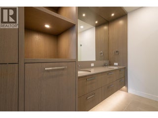 3389 Lakeshore Road Unit# 312 Lot# 35. Kelowna, British Columbia