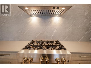 3389 Lakeshore Road Unit# 312 Lot# 35. Kelowna, British Columbia