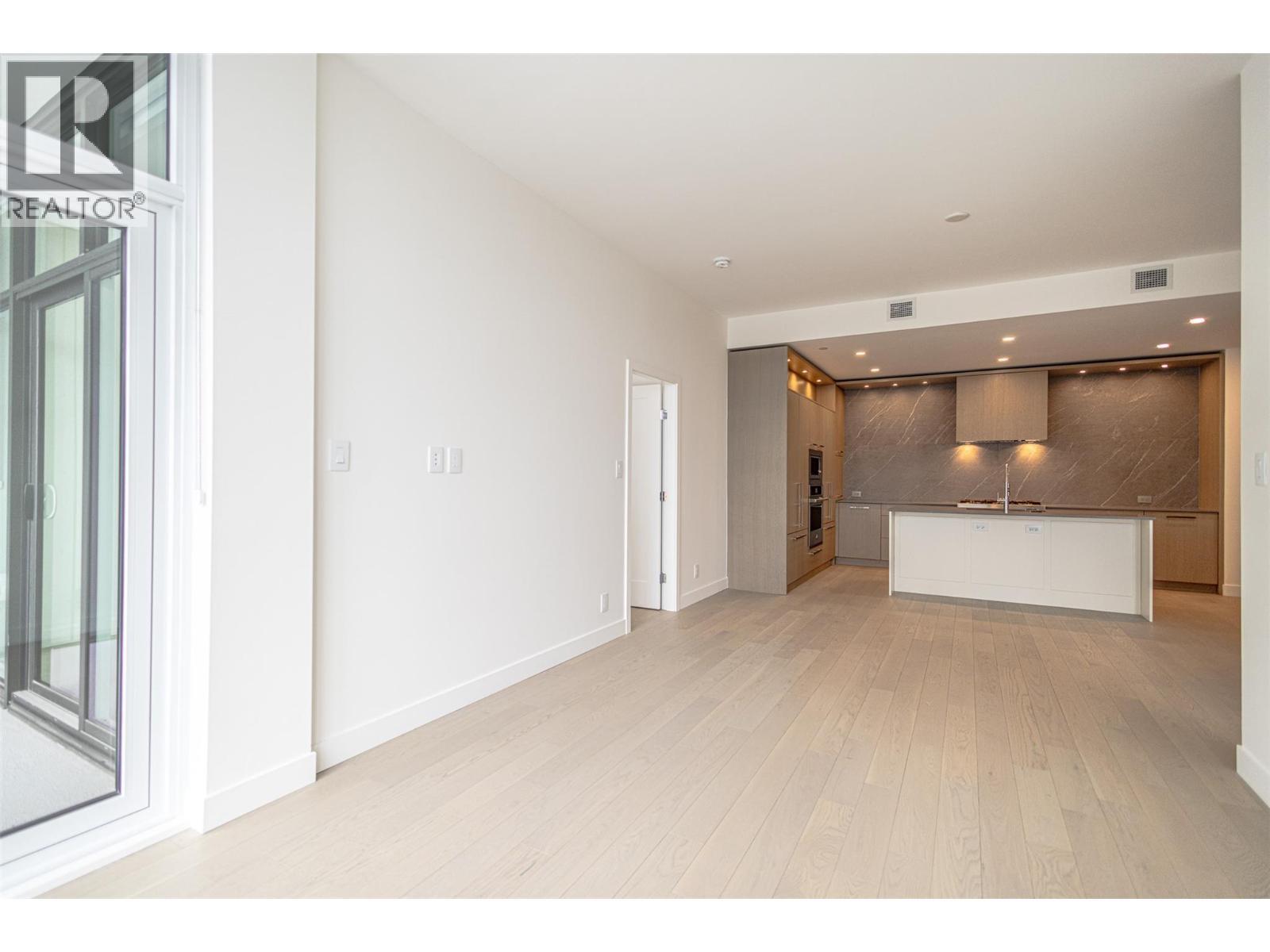 3389 Lakeshore Road Unit# 312 Lot# 35. Kelowna, British Columbia