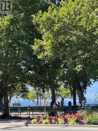 3389 Lakeshore Road Unit# 312 Lot# 35. Kelowna, British Columbia