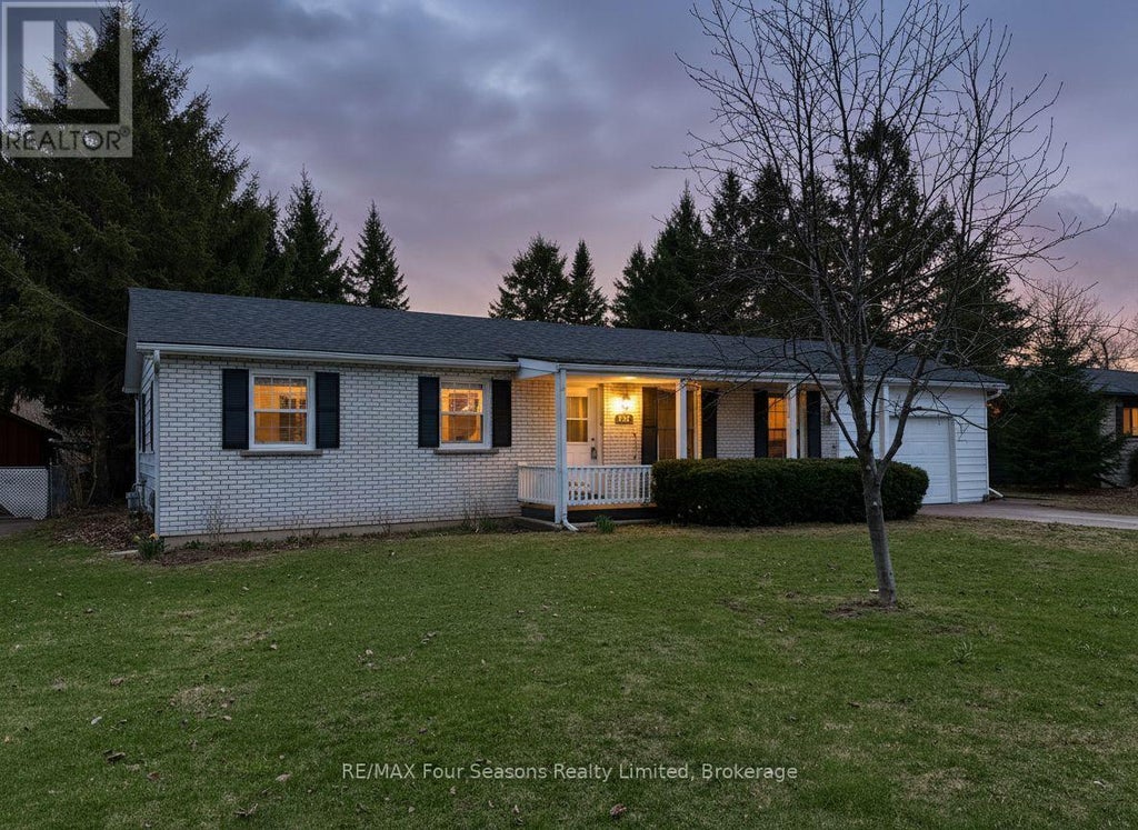 207 Christopher Street, Clearview (stayner)