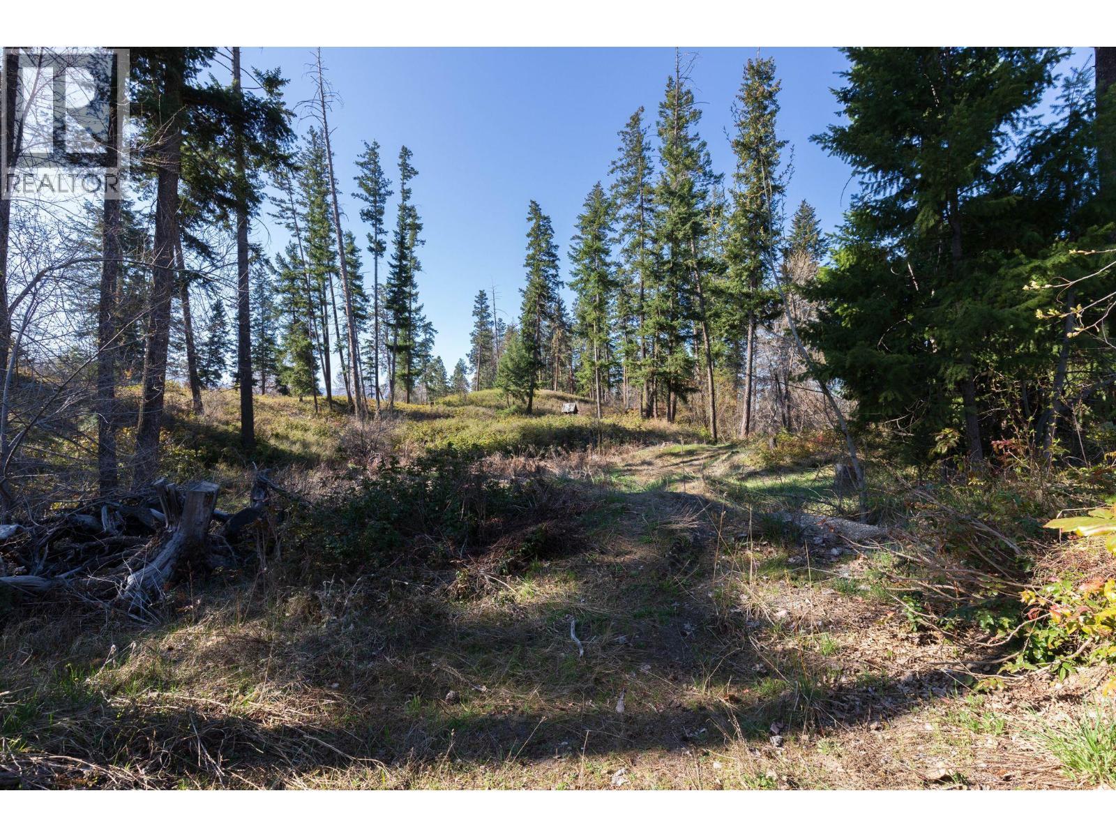 3281 Hall Road. Kelowna, British Columbia