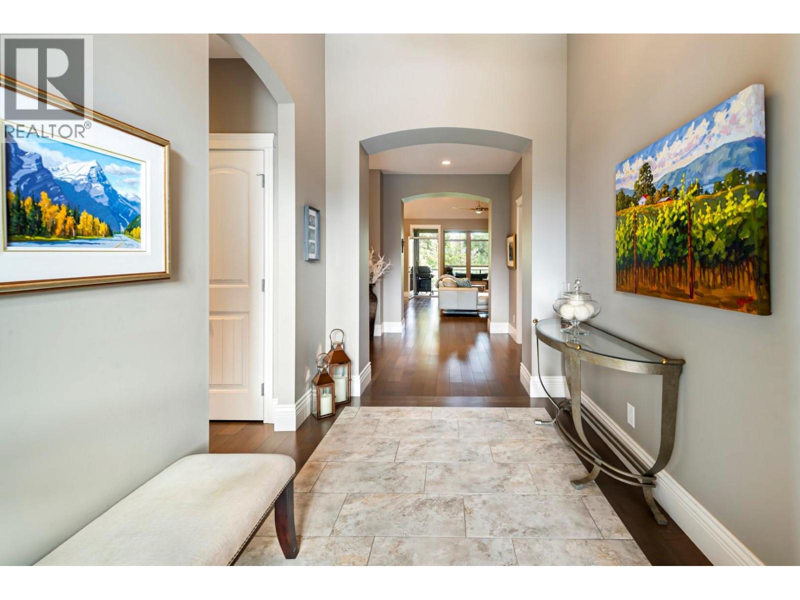 4346 Gallagher's Fairway S. Kelowna, British Columbia