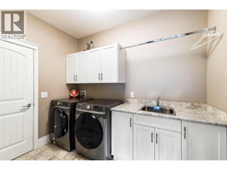 4346 Gallagher's Fairway S. Kelowna, British Columbia