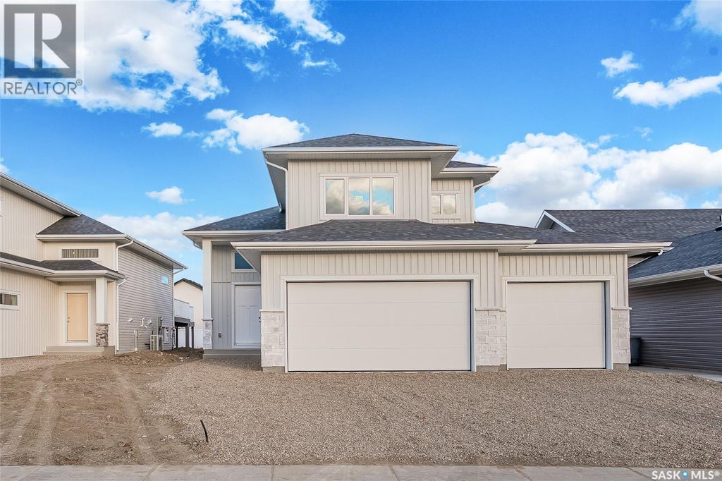 606 Ballesteros Crescent, Warman