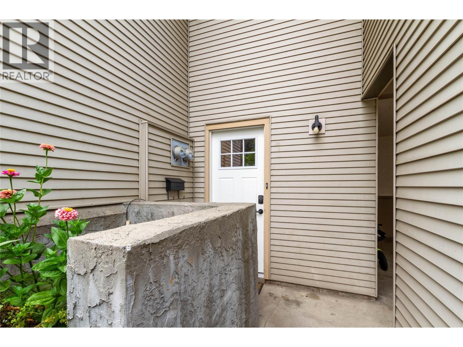 1985 Burtch Road Unit# 21. Kelowna, British Columbia