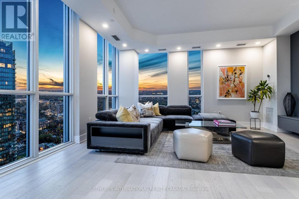 5405 - 1 Yorkville Avenue, Toronto (annex)