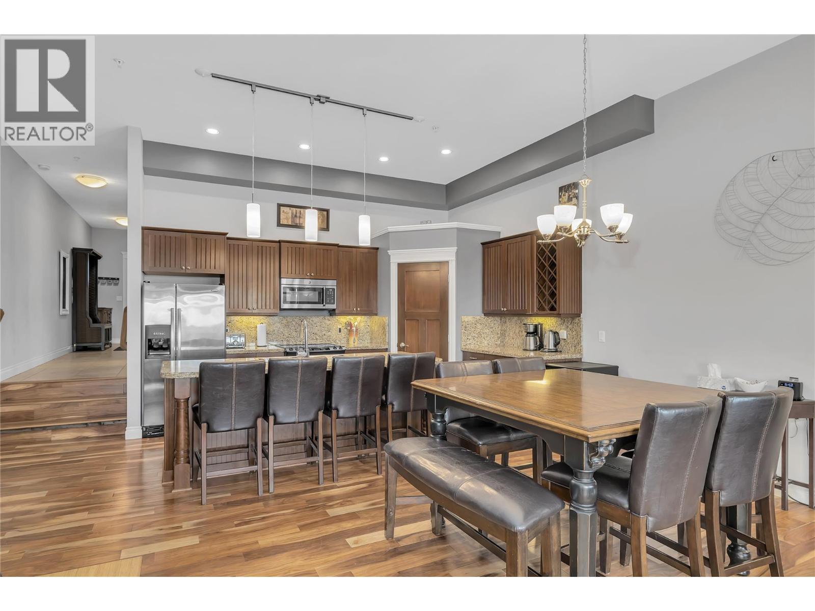 5045 Snowbird Way Unit# 5. Big White, British Columbia