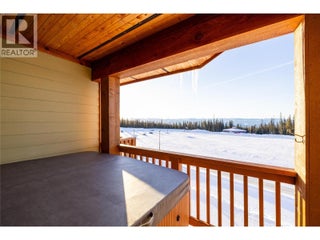 5045 Snowbird Way Unit# 5. Big White, British Columbia