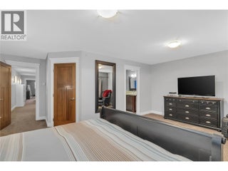 5045 Snowbird Way Unit# 5. Big White, British Columbia