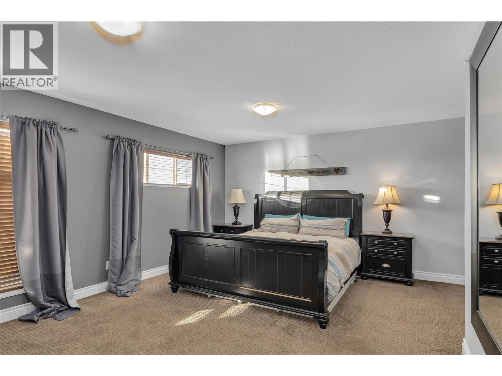 5045 Snowbird Way Unit# 5. Big White, British Columbia