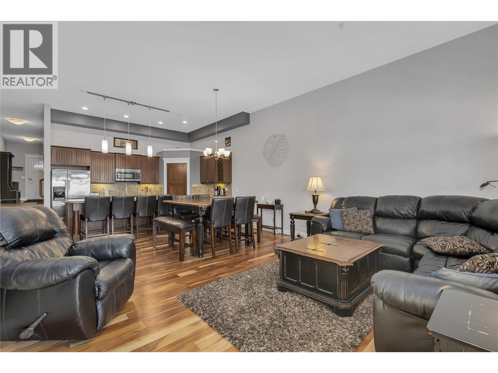 5045 Snowbird Way Unit# 5. Big White, British Columbia