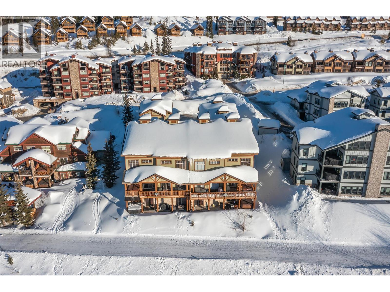 5045 Snowbird Way Unit# 5. Big White, British Columbia