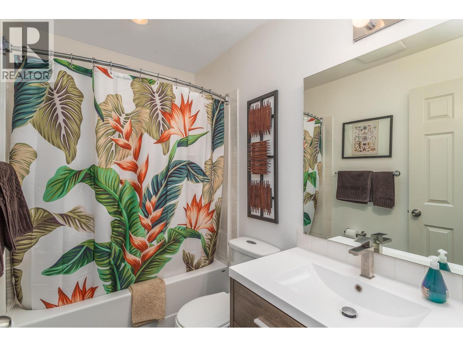 384 Hardie Road. Kelowna, British Columbia