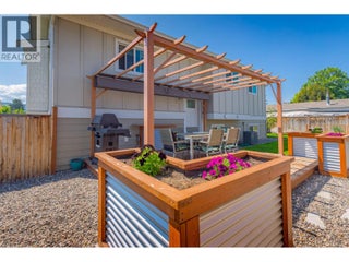 384 Hardie Road. Kelowna, British Columbia