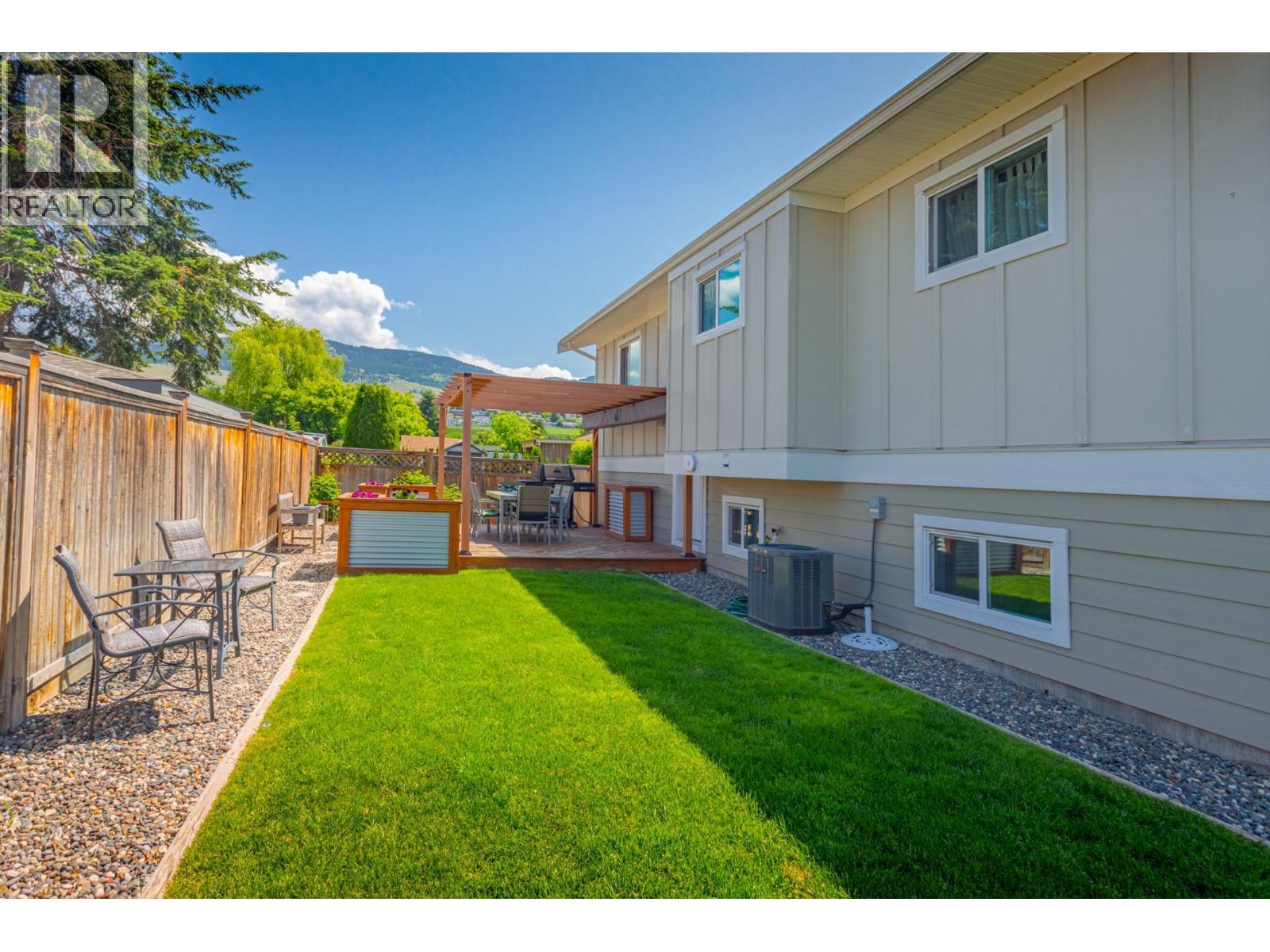 384 Hardie Road. Kelowna, British Columbia