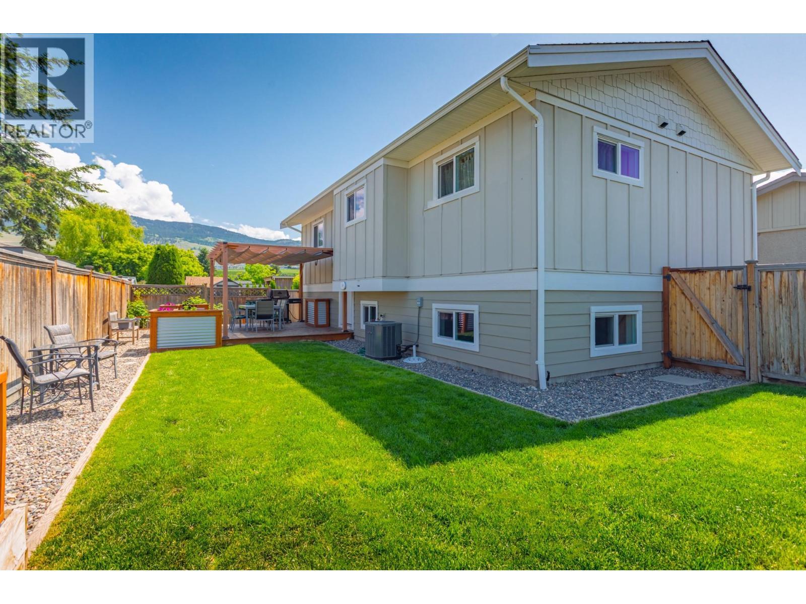 384 Hardie Road. Kelowna, British Columbia
