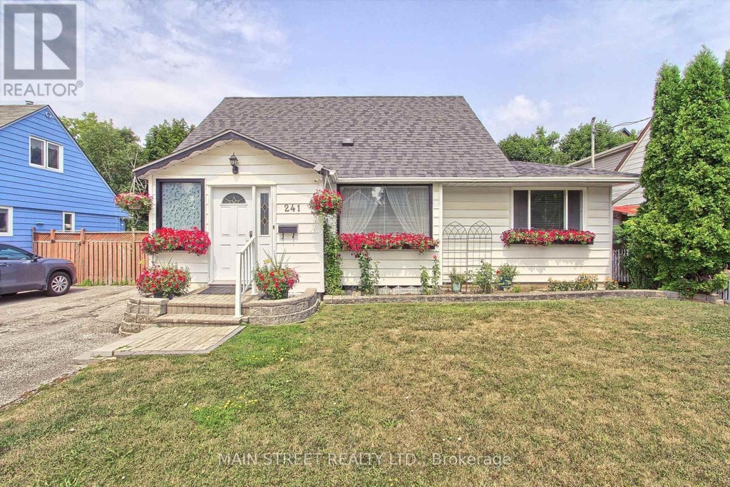 241 Andrew Street, Newmarket (central Newmarket)