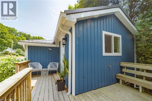 277 Charlotte Street, Port Stanley