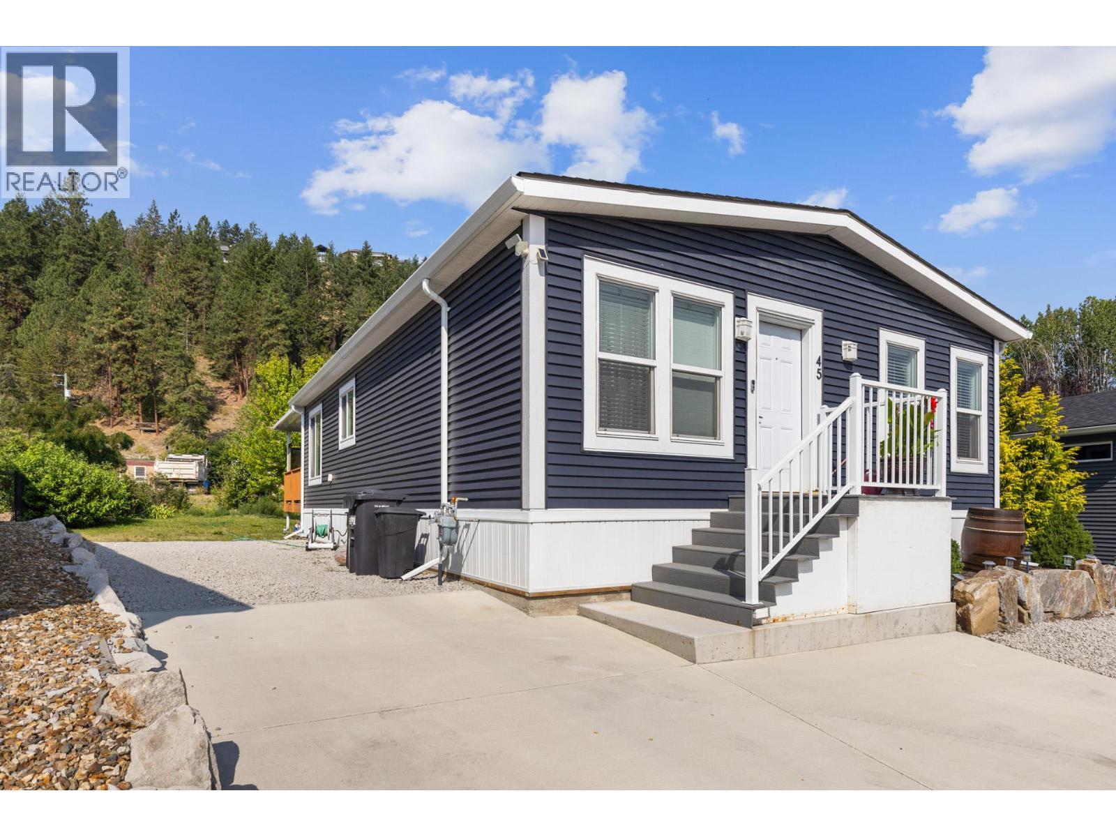 1835 Nancee Way Court Unit# 45. West Kelowna, British Columbia