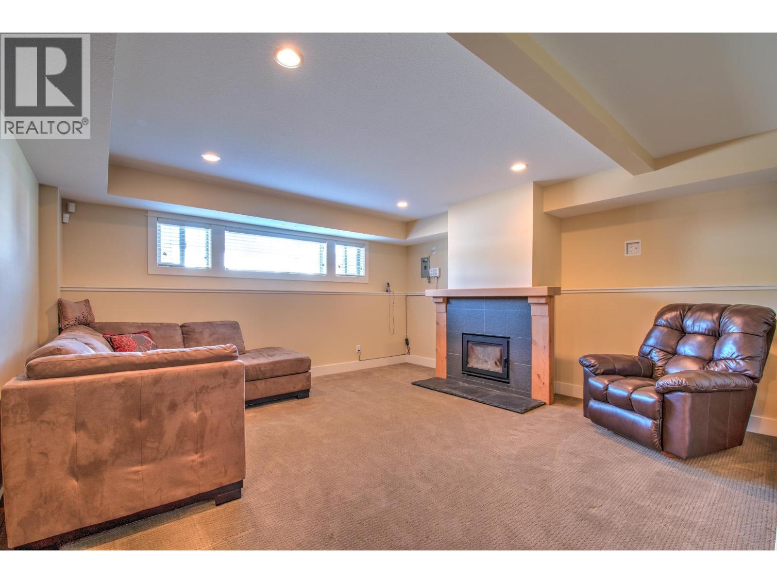 5409 Willow Drive. Vernon, British Columbia