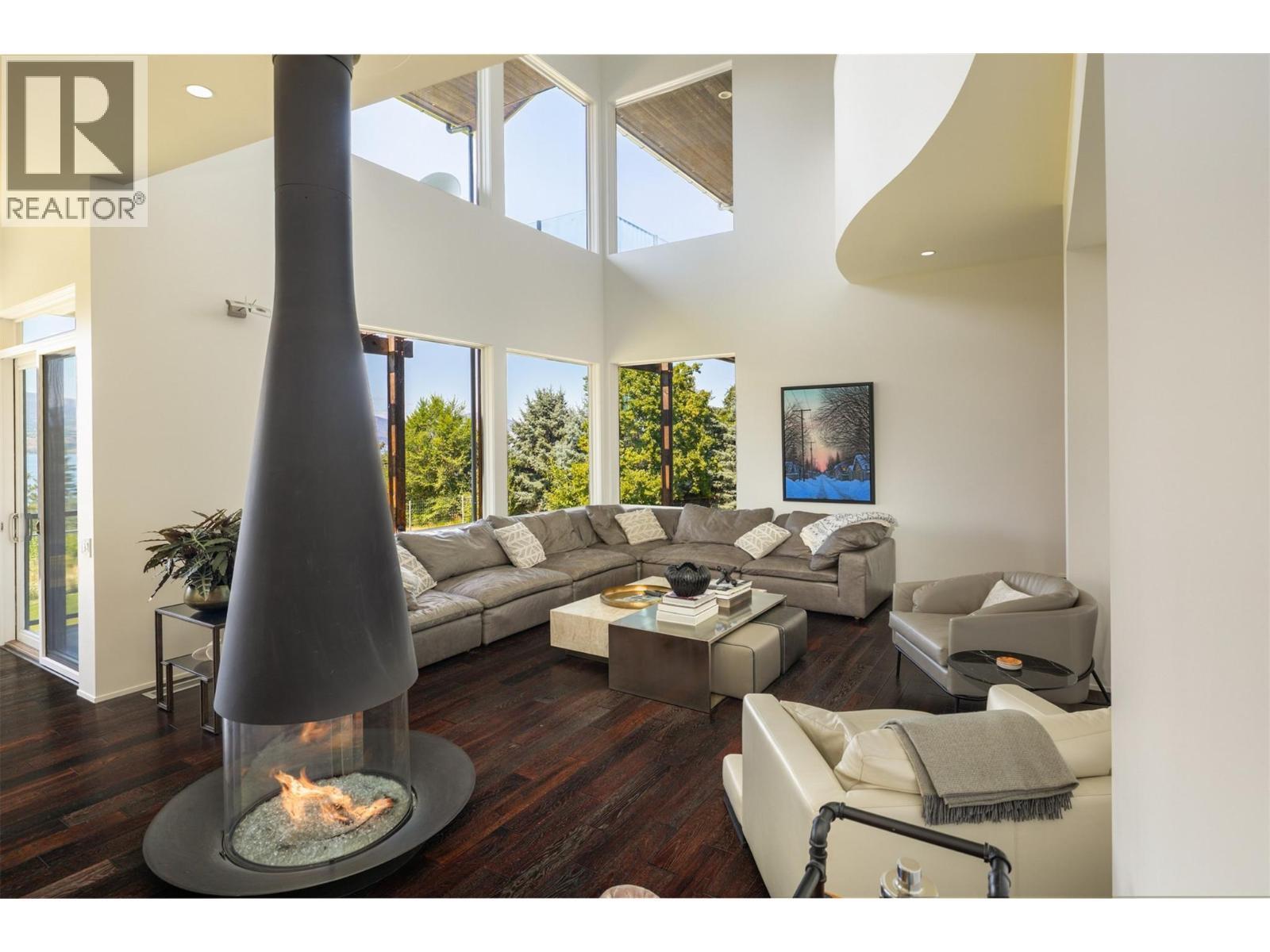 4840 Lakeshore Road. Kelowna, British Columbia