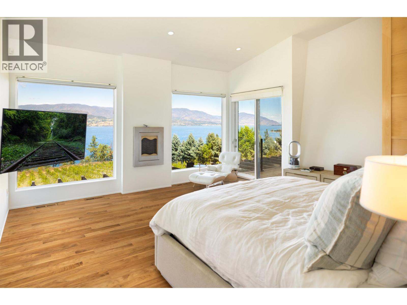 4840 Lakeshore Road. Kelowna, British Columbia