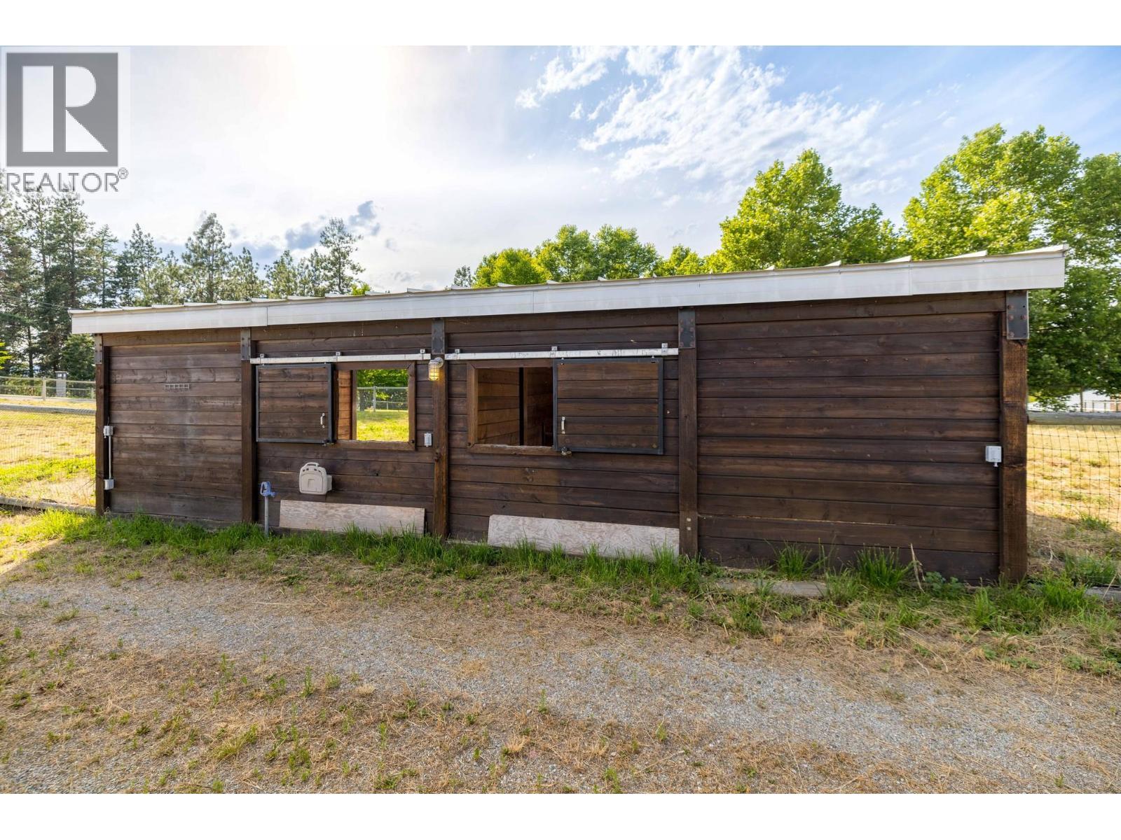 4840 Lakeshore Road. Kelowna, British Columbia