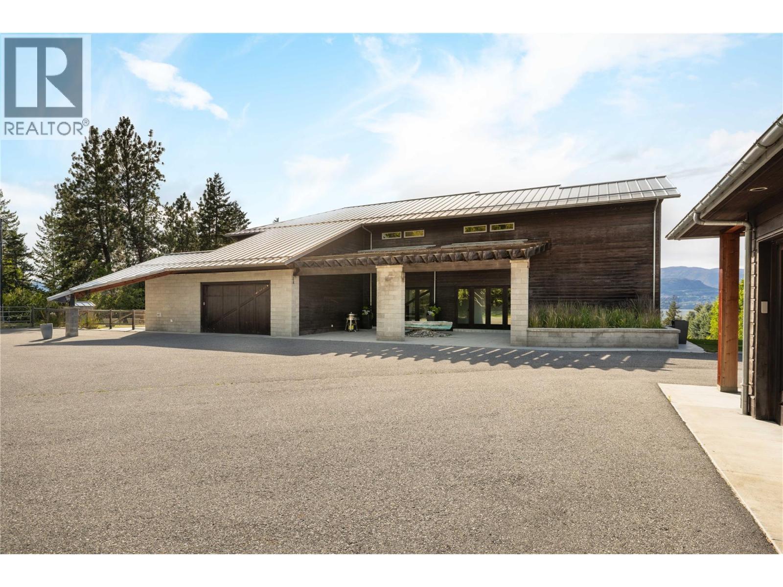 4840 Lakeshore Road. Kelowna, British Columbia