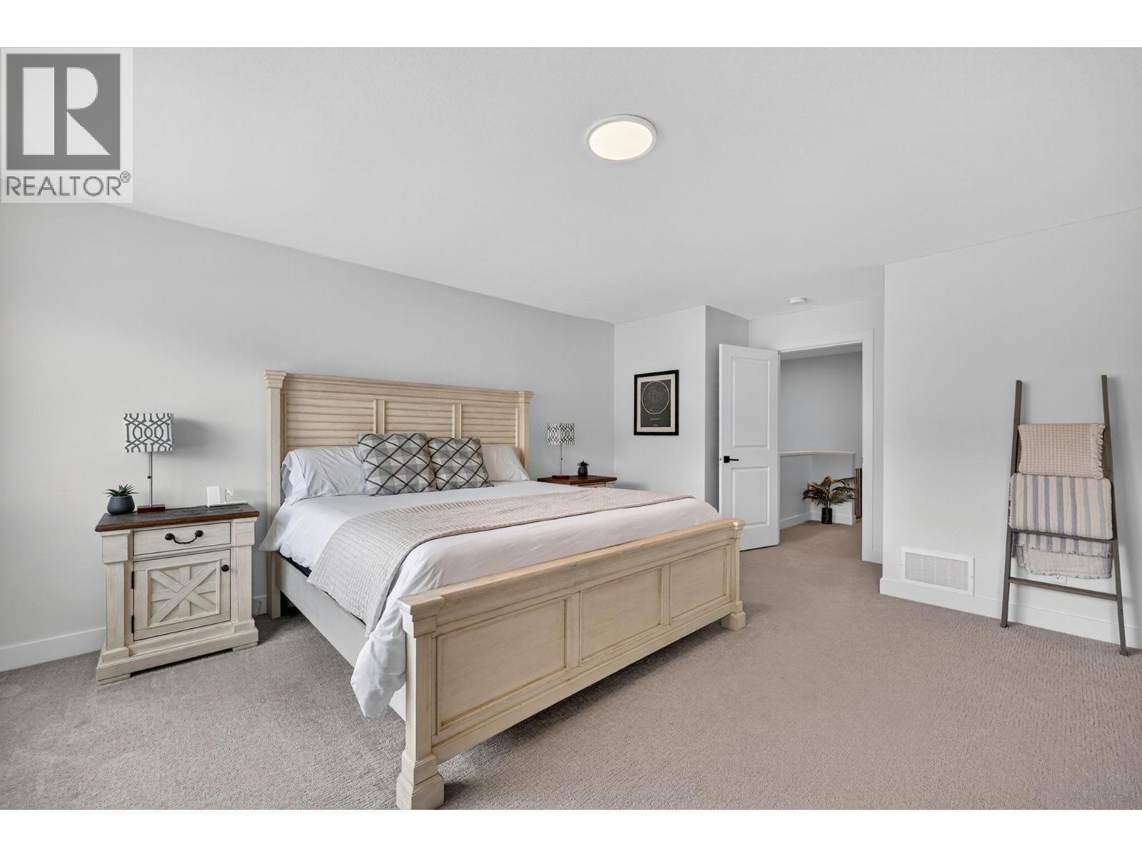 12075 Oceola Road Unit# 25. Lake Country, British Columbia