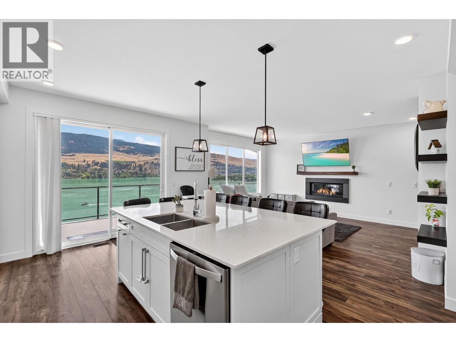 12075 Oceola Road Unit# 25. Lake Country, British Columbia