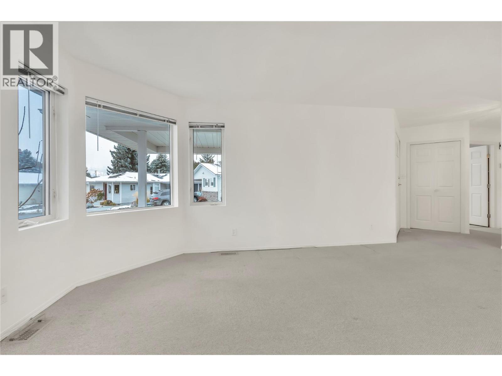 17017 Snow Avenue Unit# 24. Summerland, British Columbia