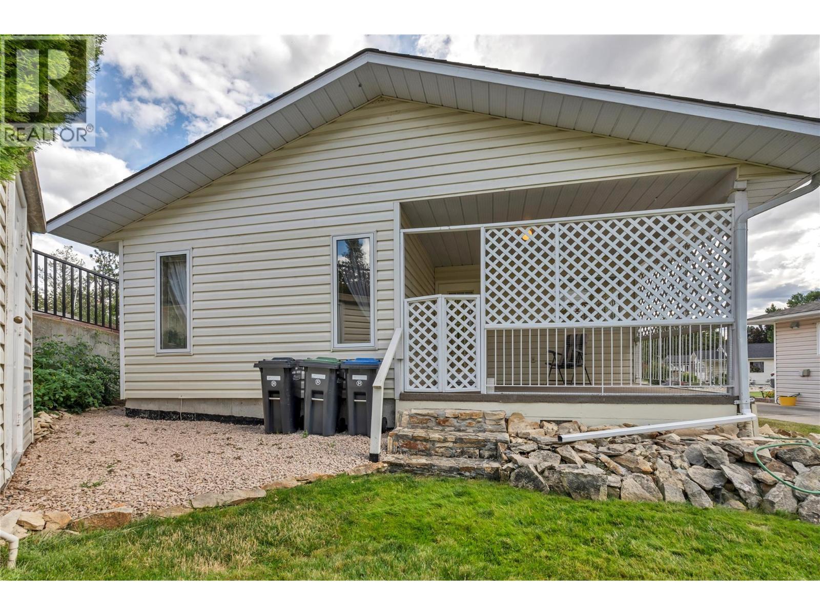 17017 Snow Avenue Unit# 24. Summerland, British Columbia