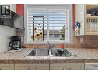 2552 Golf View Crescent. Blind Bay, British Columbia