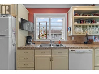 2552 Golf View Crescent. Blind Bay, British Columbia