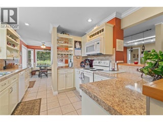 2552 Golf View Crescent. Blind Bay, British Columbia