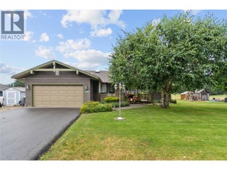 2552 Golf View Crescent. Blind Bay, British Columbia