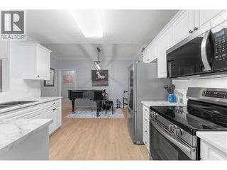 1962 Enterprise Way Unit# 113. Kelowna, British Columbia