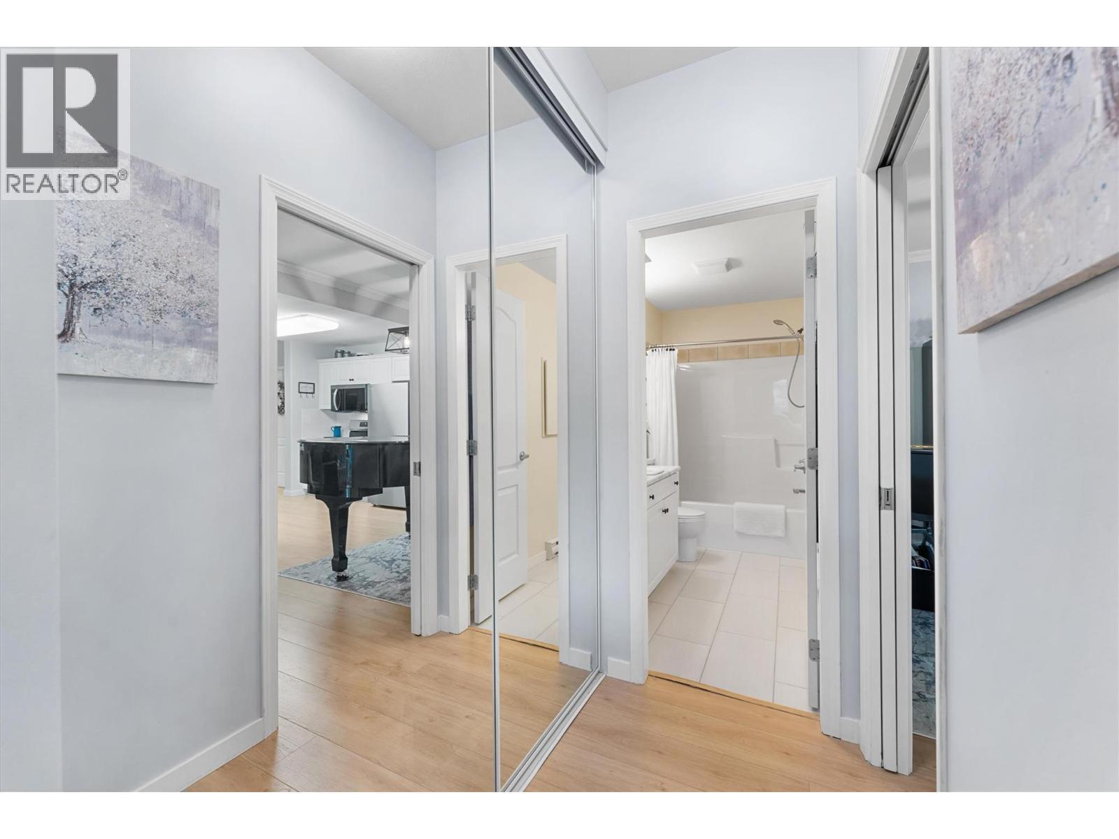 1962 Enterprise Way Unit# 113. Kelowna, British Columbia