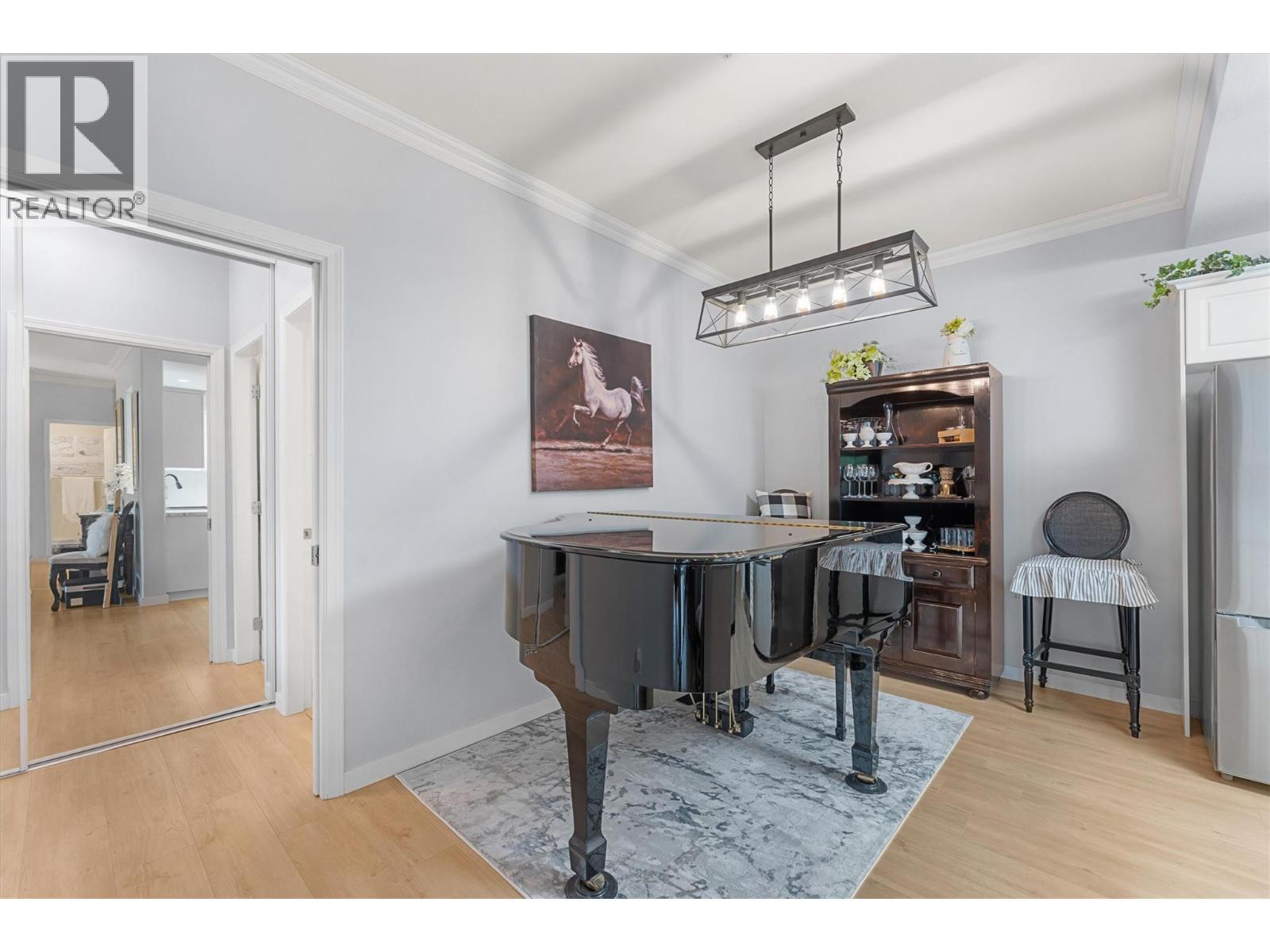 1962 Enterprise Way Unit# 113. Kelowna, British Columbia