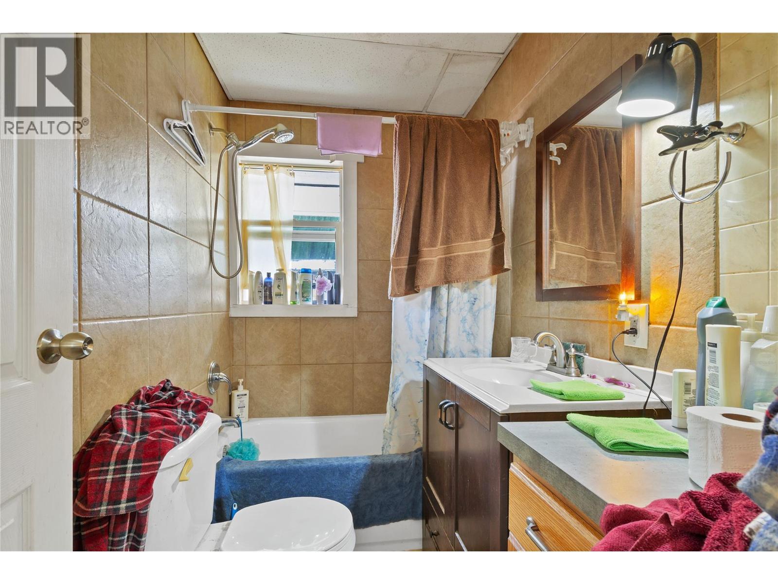 2184 Bessette Street Unit# 1,2,3. Lumby, British Columbia