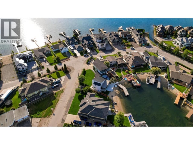 1350 Green Bay Road, West Kelowna