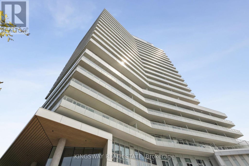 604 - 20 Brin Drive, Toronto (edenbridge-Humber Valley)
