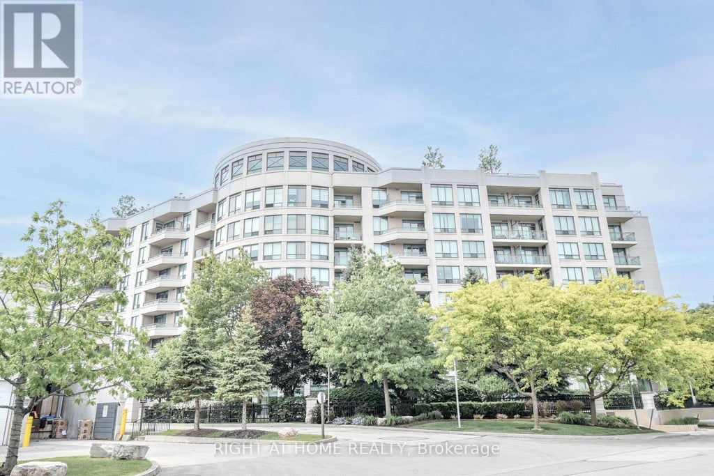 702 - 205 The Donway W, Toronto (banbury-Don Mills)