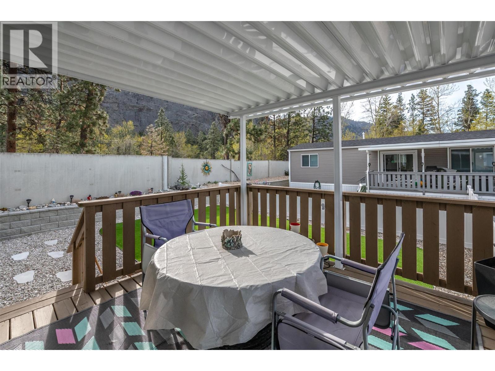 8598 Hwy 97 Unit# 102. Oliver, British Columbia