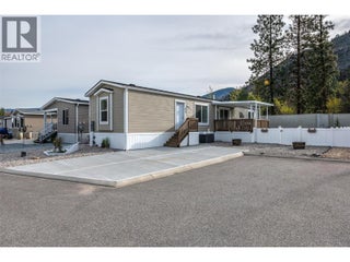 8598 Hwy 97 Unit# 102. Oliver, British Columbia