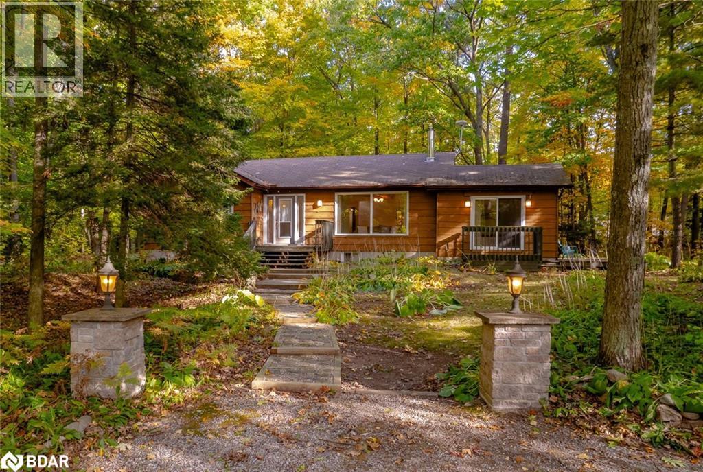 11 Bourgeois Court, Tiny